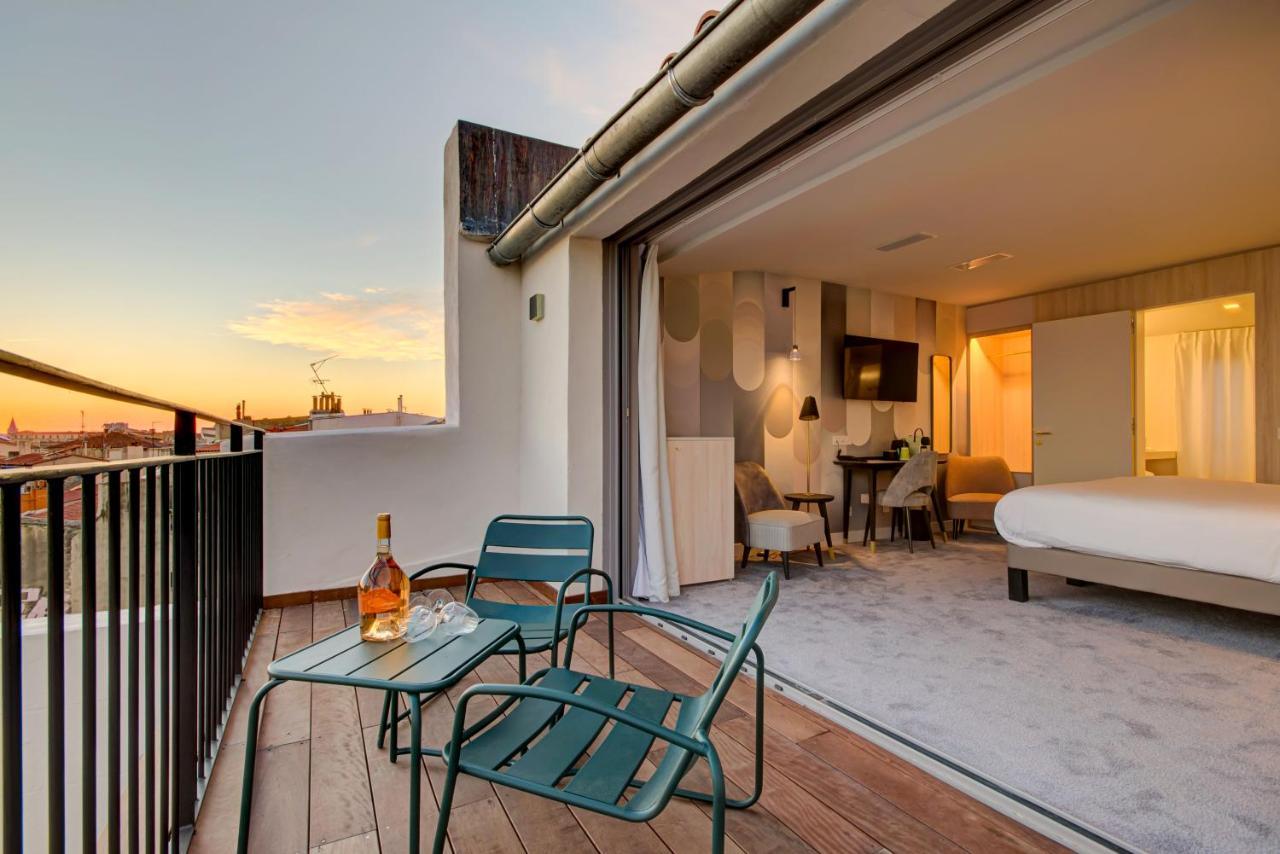 Alex & Hotel Marseilles